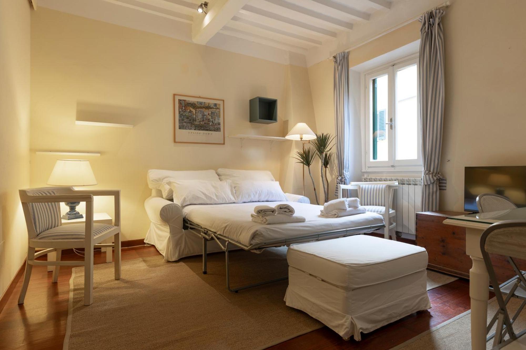 Sweet San Frediano Apartment Флоренция Экстерьер фото