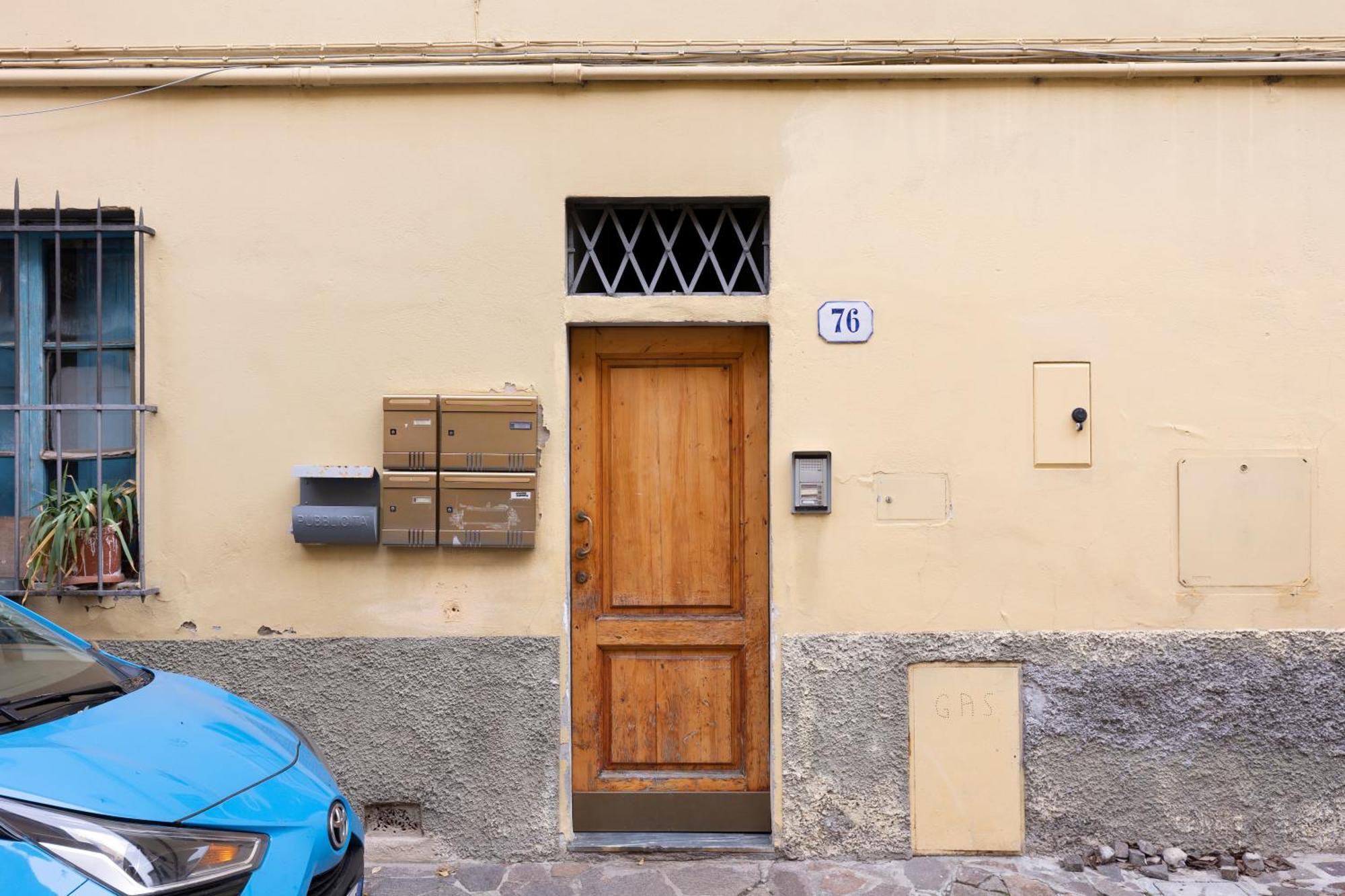 Sweet San Frediano Apartment Флоренция Экстерьер фото