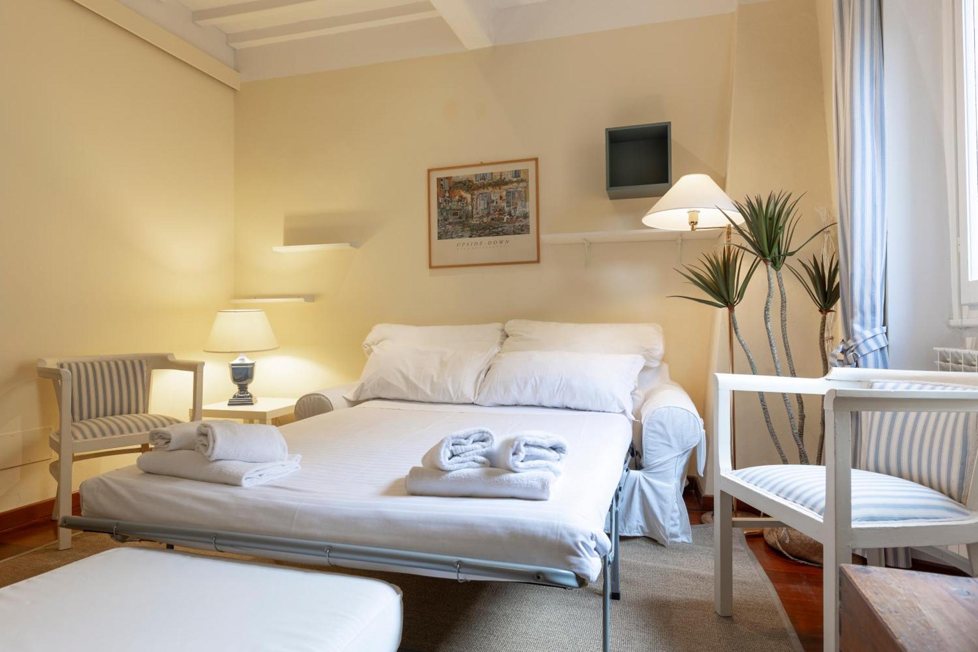 Sweet San Frediano Apartment Флоренция Экстерьер фото