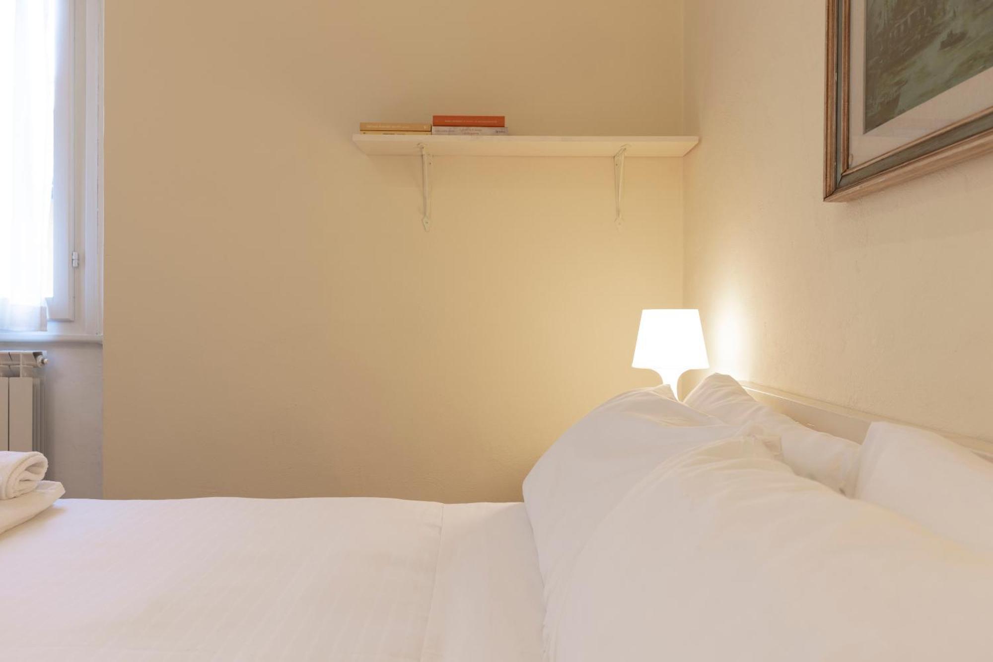 Sweet San Frediano Apartment Флоренция Экстерьер фото